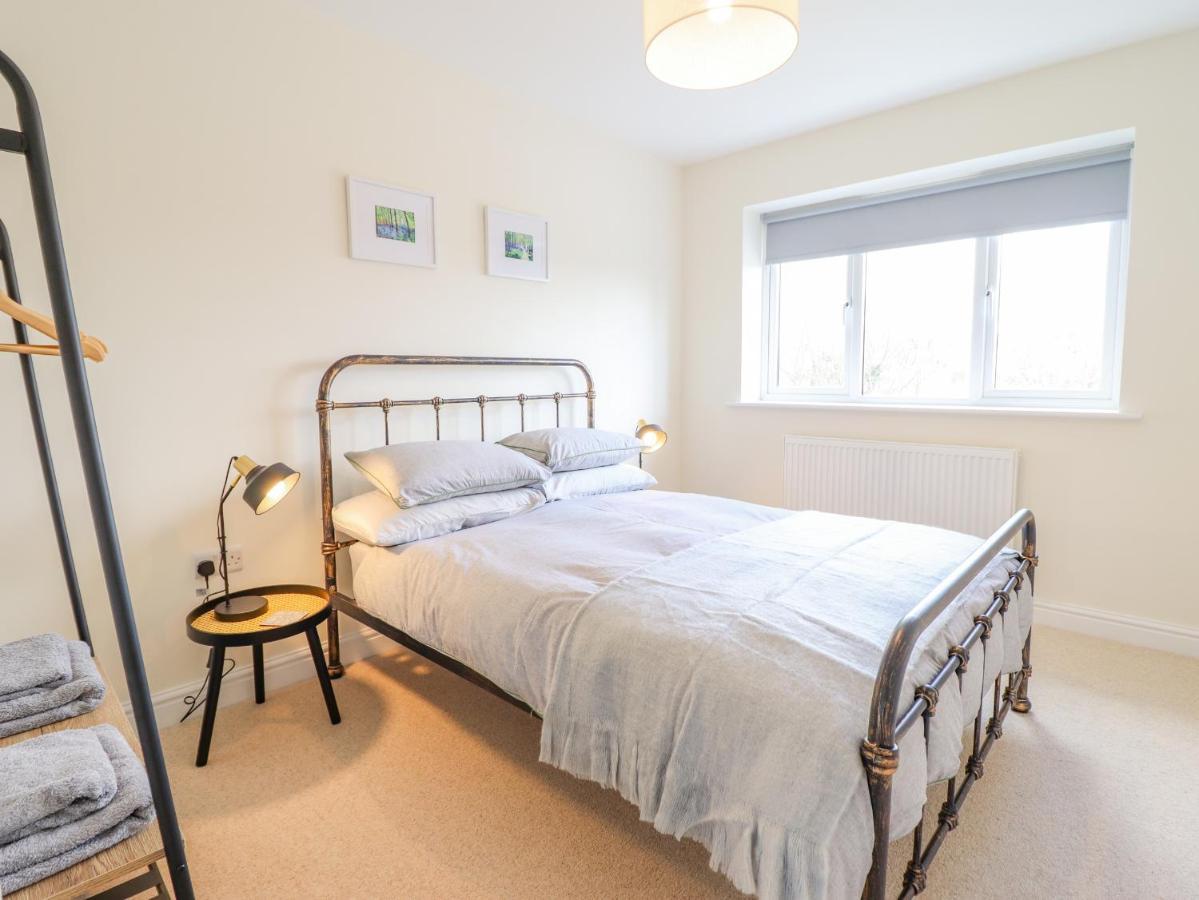 Mawnog Fach Villa Bala Bagian luar foto