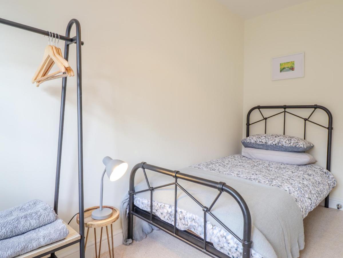 Mawnog Fach Villa Bala Bagian luar foto